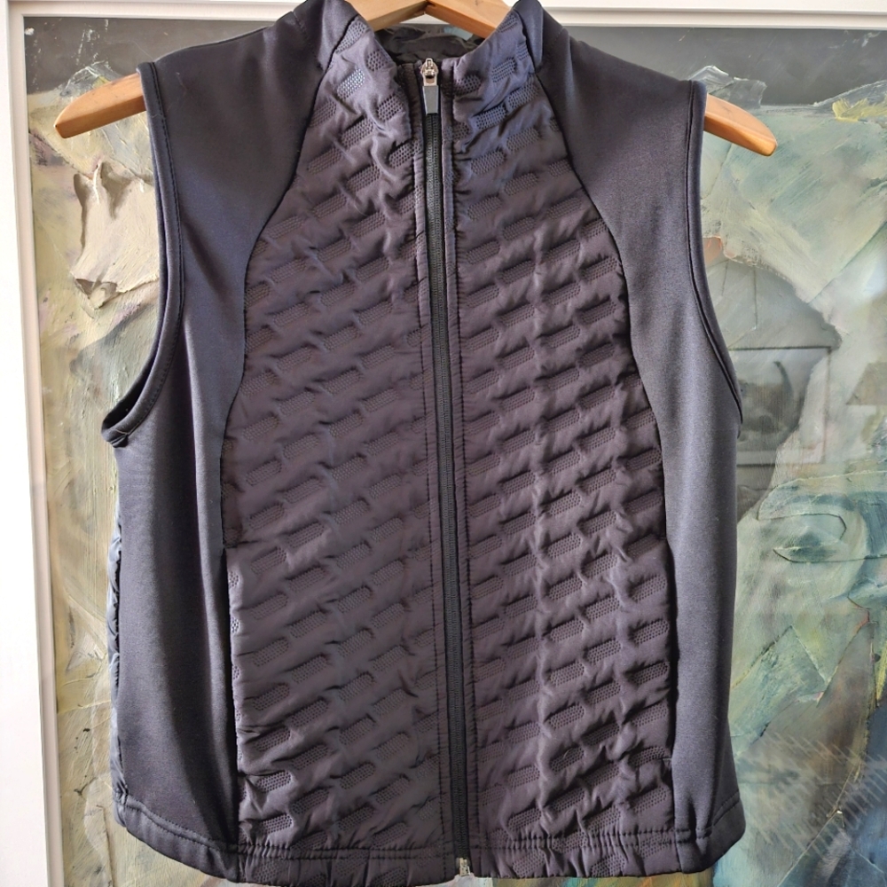 XERSION Outdoor Weather Element Sleeveless Jacket Women's sz M NWOT